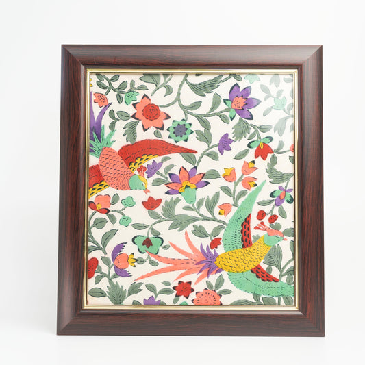 A vintage kimono tapestry with vintage frame / ビンテージ着物 額付き