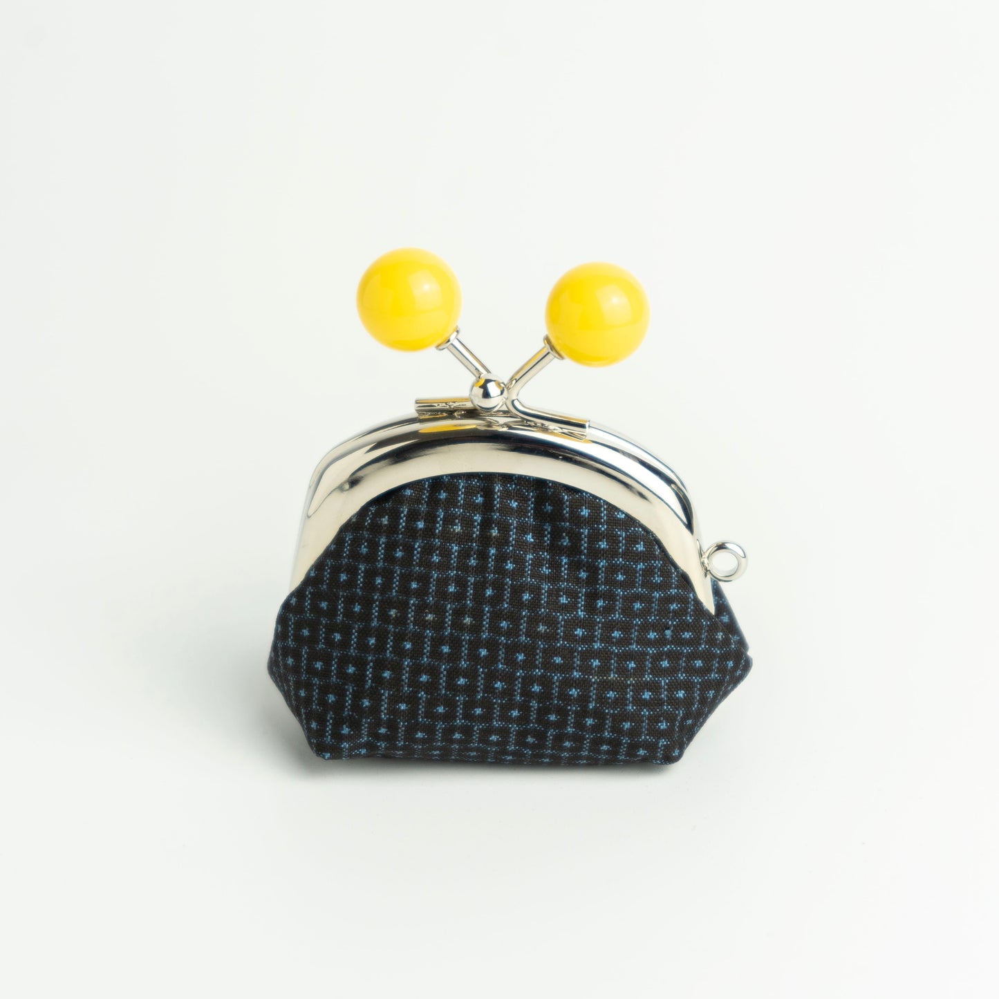 Oshima Tsumugi  Handwoven Mini Purse / わたしはポップな大島紬 手織りミニがまぐち 6色展開