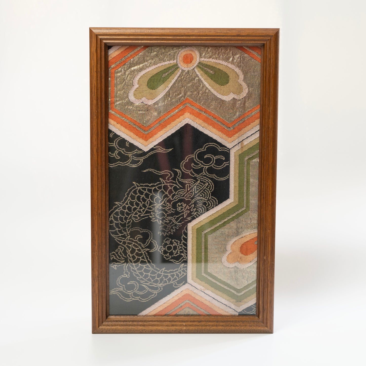 Vintage kimono tapestry with vintage frame / ビンテージ着物 額付き