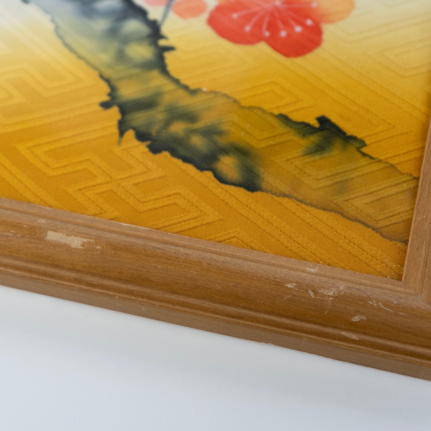 Vintage kimono tapestry with vintage frame / ビンテージ着物 額付き