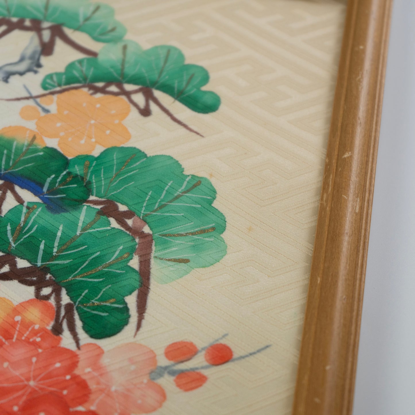 Vintage kimono tapestry with vintage frame / ビンテージ着物 額付き