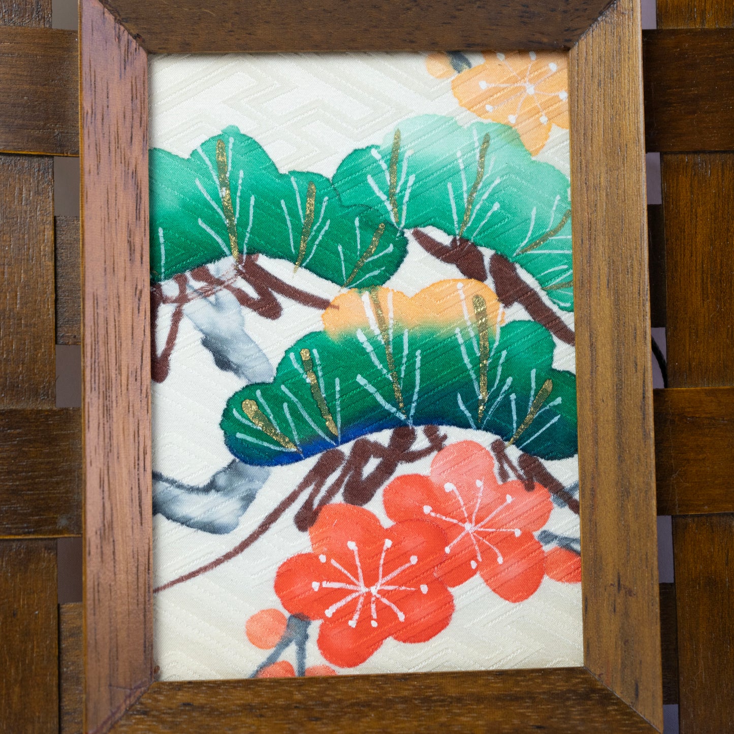 A vintage kimono tapestry with vintage frame / ビンテージ着物 ビンテージ額付き