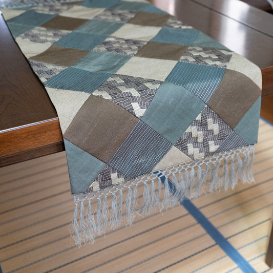 Kimono Patchwork Table Centerpiece / 着物パッチワーク  テーブルセンター