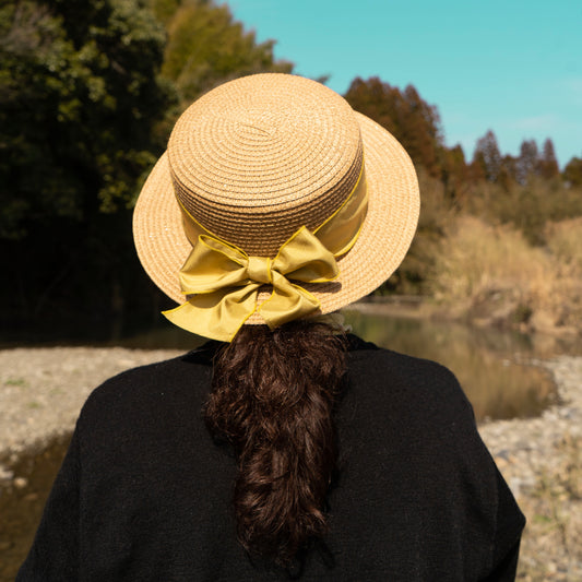 A hat made of recycled kimono (obi) / 着物を使った麦わら帽子